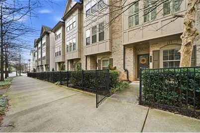 615 Broadview Place NE, Atlanta, GA 30324 - Photo 1