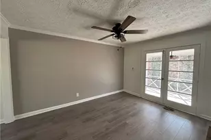 3854 Davis St, Suwanee, GA 30024 - Photo 7