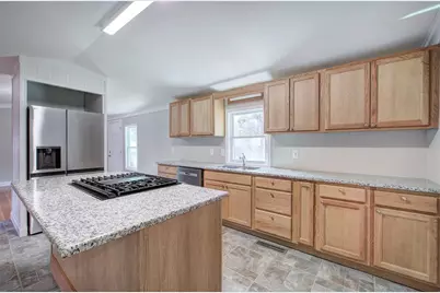 838 Spring Place Road NE, White, GA 30184 - Photo 11