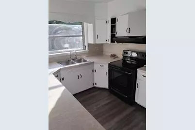 4076 Fairmont Street, Gainesville, GA 30506 - Photo 5