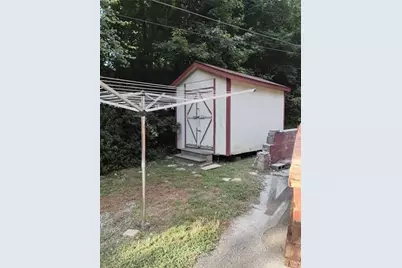 4076 Fairmont Street, Gainesville, GA 30506 - Photo 3