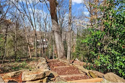 635 Idlewood Drive, Atlanta, GA 30327 - Photo 37