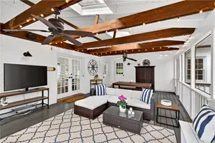 635 Idlewood Dr, Atlanta, GA 30327 - Photo 9