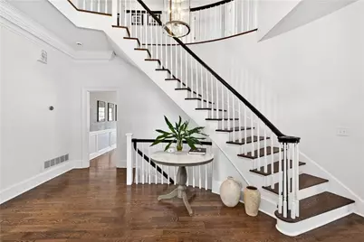 635 Idlewood Drive, Atlanta, GA 30327 - Photo 3