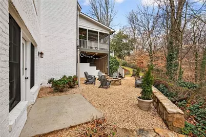 635 Idlewood Drive, Atlanta, GA 30327 - Photo 33