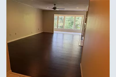 4 Plantation Drive NE #B, Atlanta, GA 30324 - Photo 11