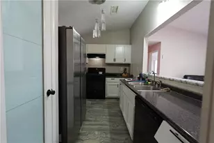 1089 Legacy Ln, Lawrenceville, GA 30044 - Photo 15