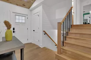 70 Bonnie Ln, Atlanta, GA 30328 - Photo 15