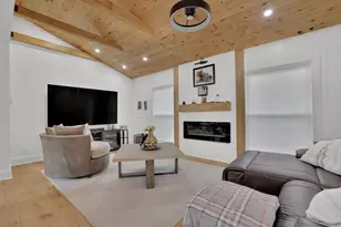 70 Bonnie Ln, Atlanta, GA 30328 - Photo 5