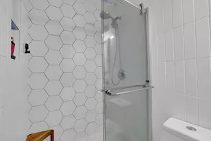 70 Bonnie Ln, Atlanta, GA 30328 - Photo 23