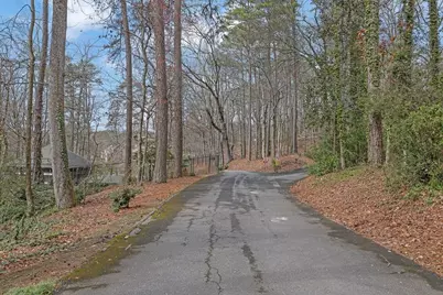 70 Bonnie Lane, Atlanta, GA 30328 - Photo 43