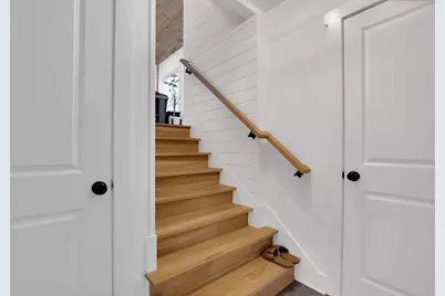 70 Bonnie Lane, Atlanta, GA 30328 - Photo 33