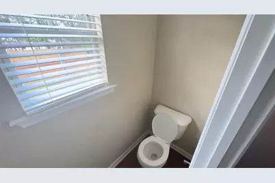 401 Overlook, Conyers, GA 30012 - Photo 9