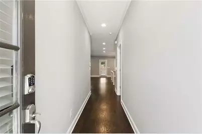 1056 Johnson Grove, Atlanta, GA 30318 - Photo 5