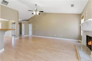 171 Laurel Oaks Ln, Jefferson, GA 30549 - Photo 9