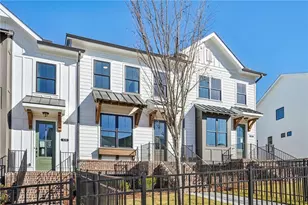 652 Skytop Dr, Cumming, GA 30040 - Photo 3