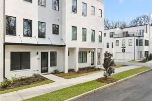 2202 Carlton Ct, Atlanta, GA 30318 - Photo 33