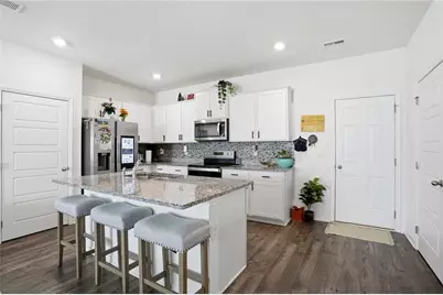 810 Elgin Trail, Lawrenceville, GA 30045 - Photo 3