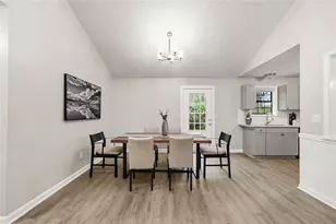 9573 Briar Creek Ct, Jonesboro, GA 30238 - Photo 7