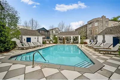 548 Bismark Road NE, Atlanta, GA 30324 - Photo 3