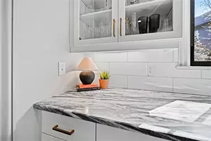 548 Bismark Rd NE, Atlanta, GA 30324 - Photo 11