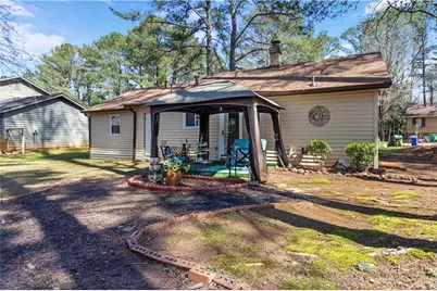 811 Longfellow Court, Stone Mountain, GA 30088 - Photo 29