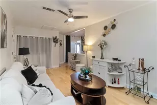 811 Longfellow Ct, Stone Mountain, GA 30088 - Photo 19