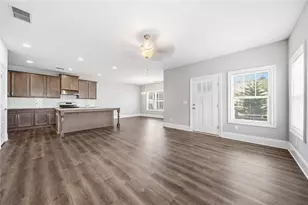 1763 Stone Hedge Dr NW, Atlanta, GA 30318 - Photo 9