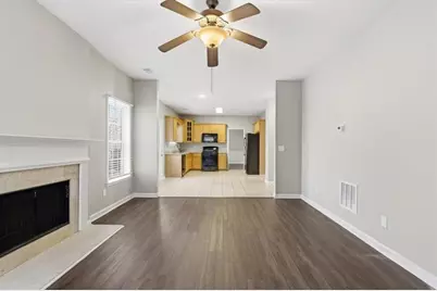 1701 Hillside Bend Crossing, Lawrenceville, GA 30043 - Photo 17