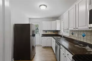 837 Northview Dr, Forest Park, GA 30297 - Photo 11