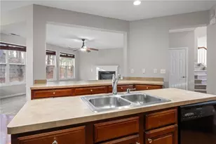 3015 Highgreen Trail, Atlanta, GA 30349 - Photo 15