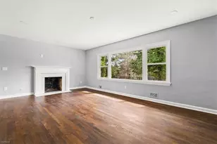 2763 Baker Ridge Dr NW, Atlanta, GA 30318 - Photo 9