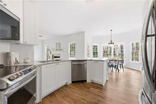 3925 Charlemagne Way SW, Marietta, GA 30064 - Photo 9