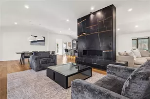 915 Lost Forest Dr NW, Atlanta, GA 30328 - Photo 7