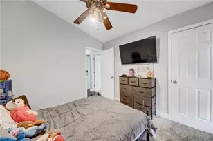 2869 Hillvale Cove Dr, Lithonia, GA 30058 - Photo 19