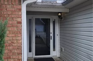 2869 Hillvale Cove Dr, Lithonia, GA 30058 - Photo 5