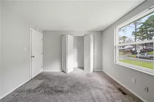 6865 Kimberly Mill Rd, Atlanta, GA 30349 - Photo 9