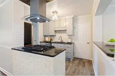 3961 S Hurt Road SW, Smyrna, GA 30082 - Photo 9