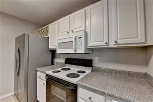 3655 Habersham Rd, Atlanta, GA 30305 - Photo 9