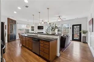 2838 Jordan Oaks Ln, Decatur, GA 30033 - Photo 11