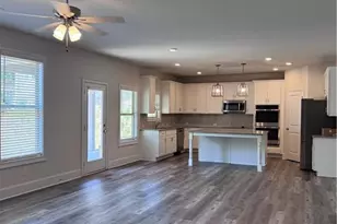 1850 Silver Crst Wy, Hoschton, GA 30548 - Photo 7