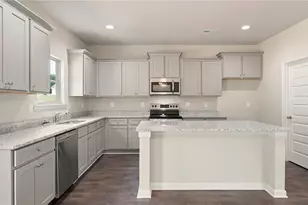 1131 Burgundy Dr, Griffin, GA 30223 - Photo 3