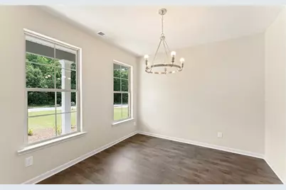 1131 Burgundy Drive, Griffin, GA 30223 - Photo 5