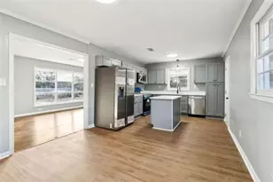 269 Elks St, Winder, GA 30680 - Photo 11