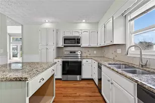 10083 Lakeview Pkwy, Villa Rica, GA 30180 - Photo 13