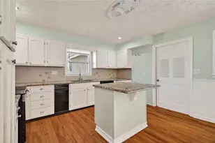 10083 Lakeview Pkwy, Villa Rica, GA 30180 - Photo 11