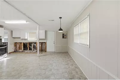 4752 Manse Drive, Forest Park, GA 30297 - Photo 7