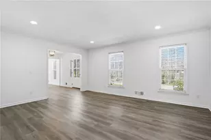 313 Summit Ridge Dr, Lawrenceville, GA 30046 - Photo 3