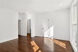 1330 W Wesley Rd NW, Atlanta, GA 30327 - Photo 21