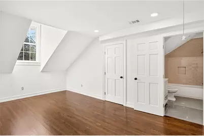 1330 W Wesley Road NW, Atlanta, GA 30327 - Photo 29